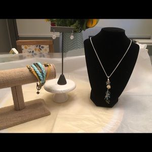 Magically Influenced: Late for Tea. Jewelry set.